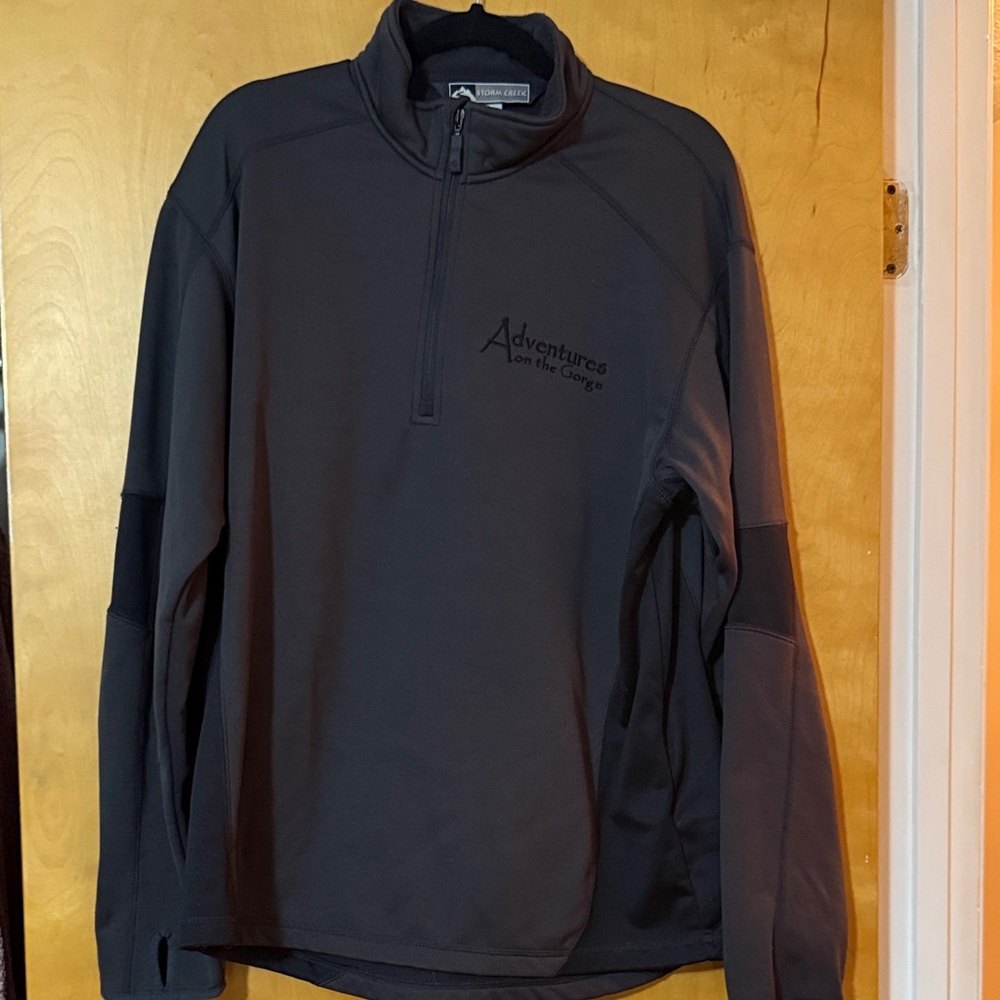 Men's Black Pullover Jacket